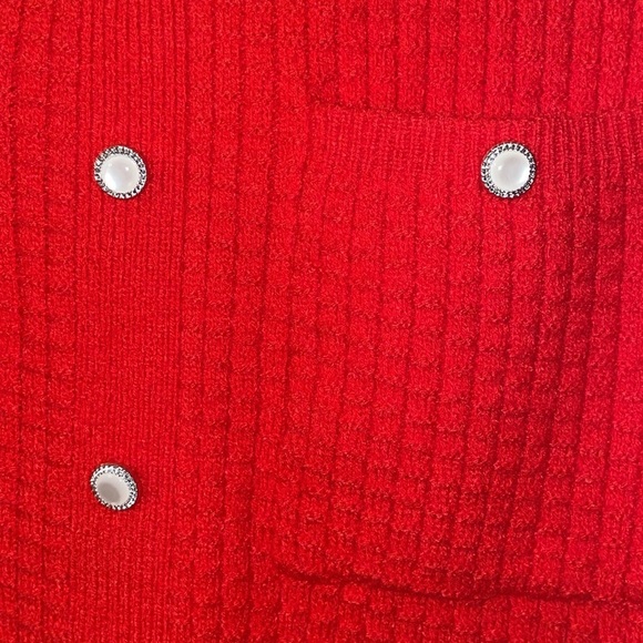💕SALE 4 for $10💕Love & Luxe Red Button-Front Knit Skirt - Picture 3 of 5